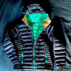 Patagonia women’s down sweater hoodie